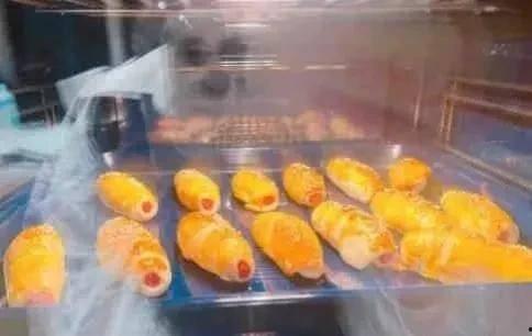 娱乐区吃大瓜