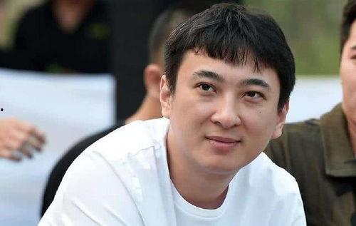娱乐圈吃瓜男的叫什么,他是如何成为热门话题的？